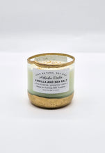 Load image into Gallery viewer, Medium Vanilla and Sea Salt Clear Glass Candle
